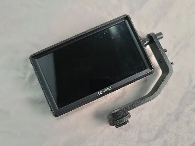 Feelworld s55 5.5 Polegada Muito bem conservado