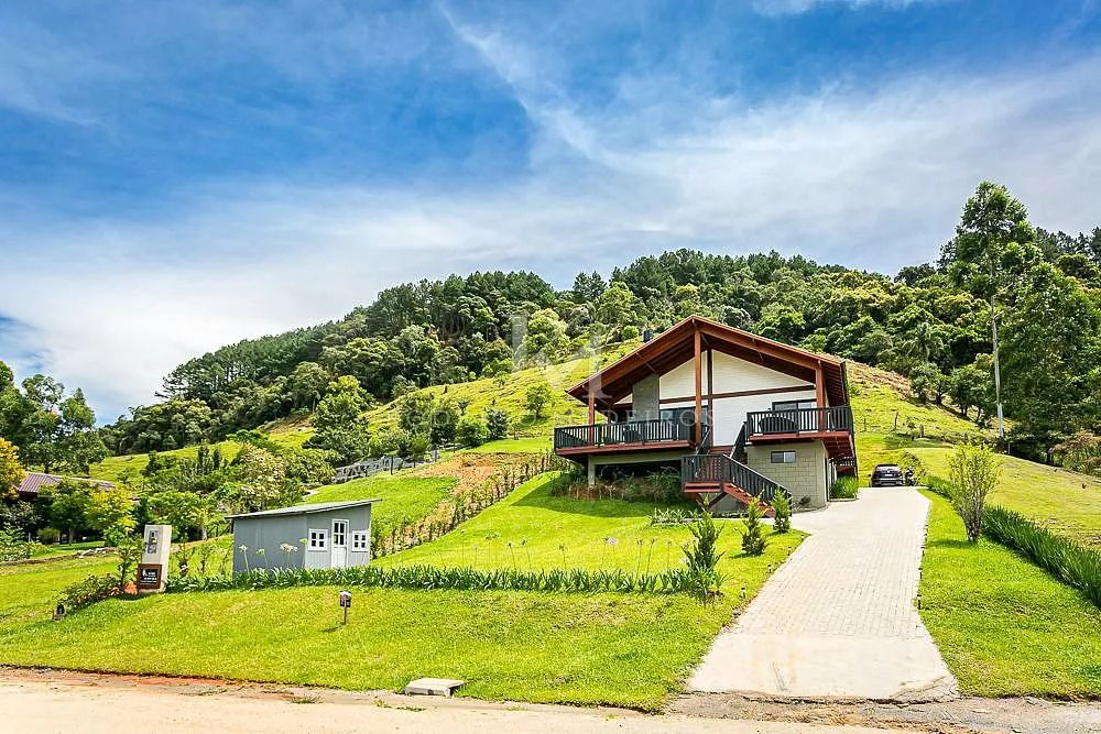 Casa de alto padrão com 4 dormitórios em Rancho Queimado - Foto 3