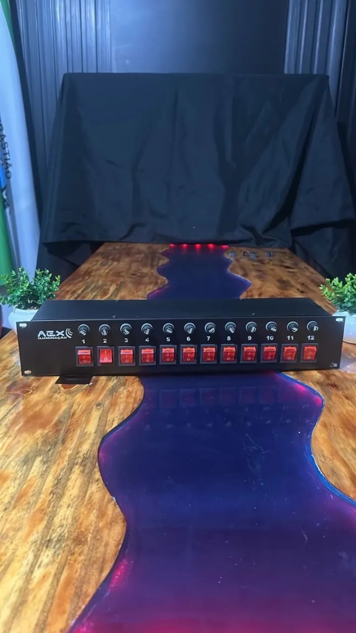 Fonte Chaveadora 12 Canais Individual Rack