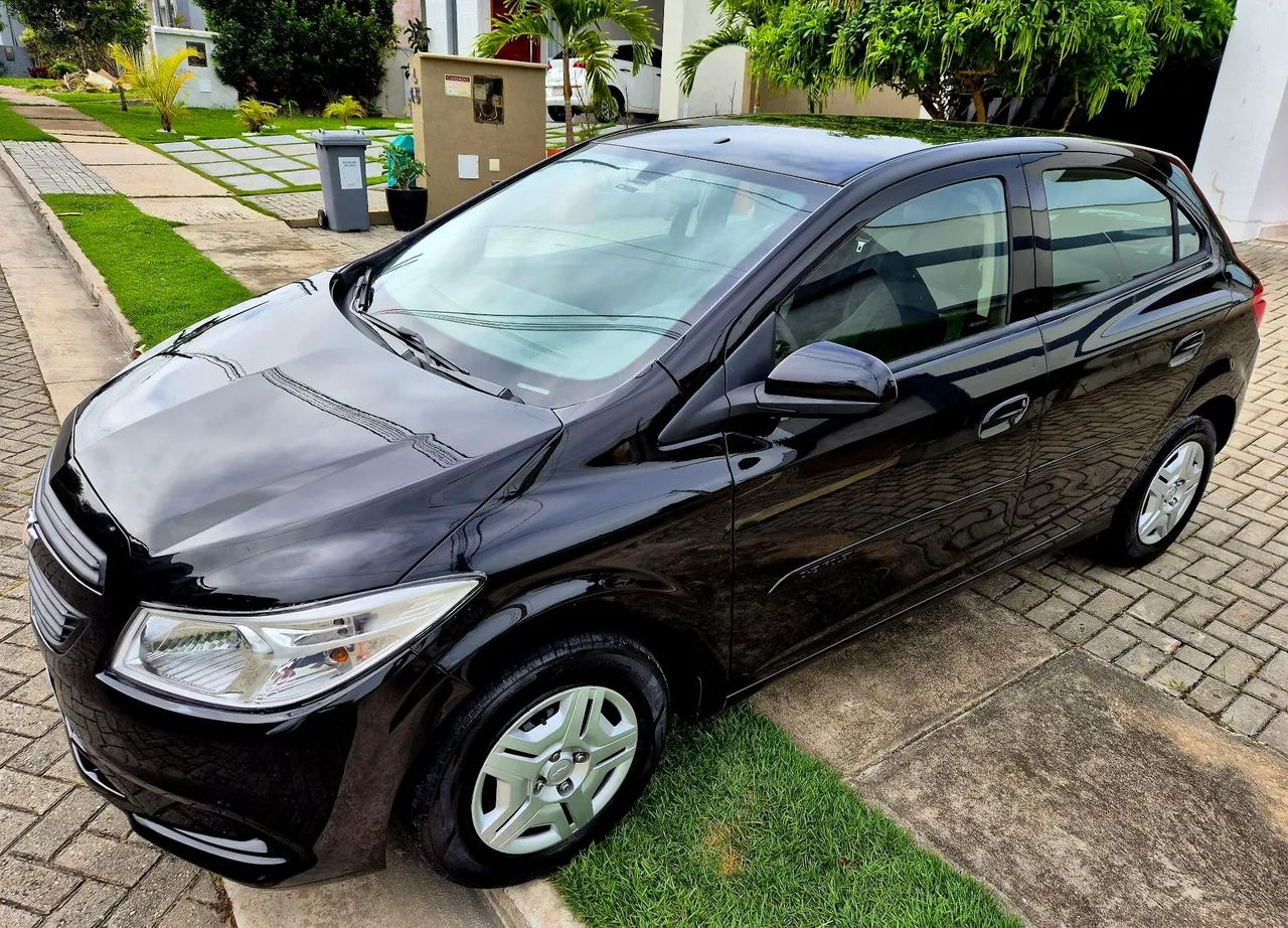Chevrolet Onix 2015