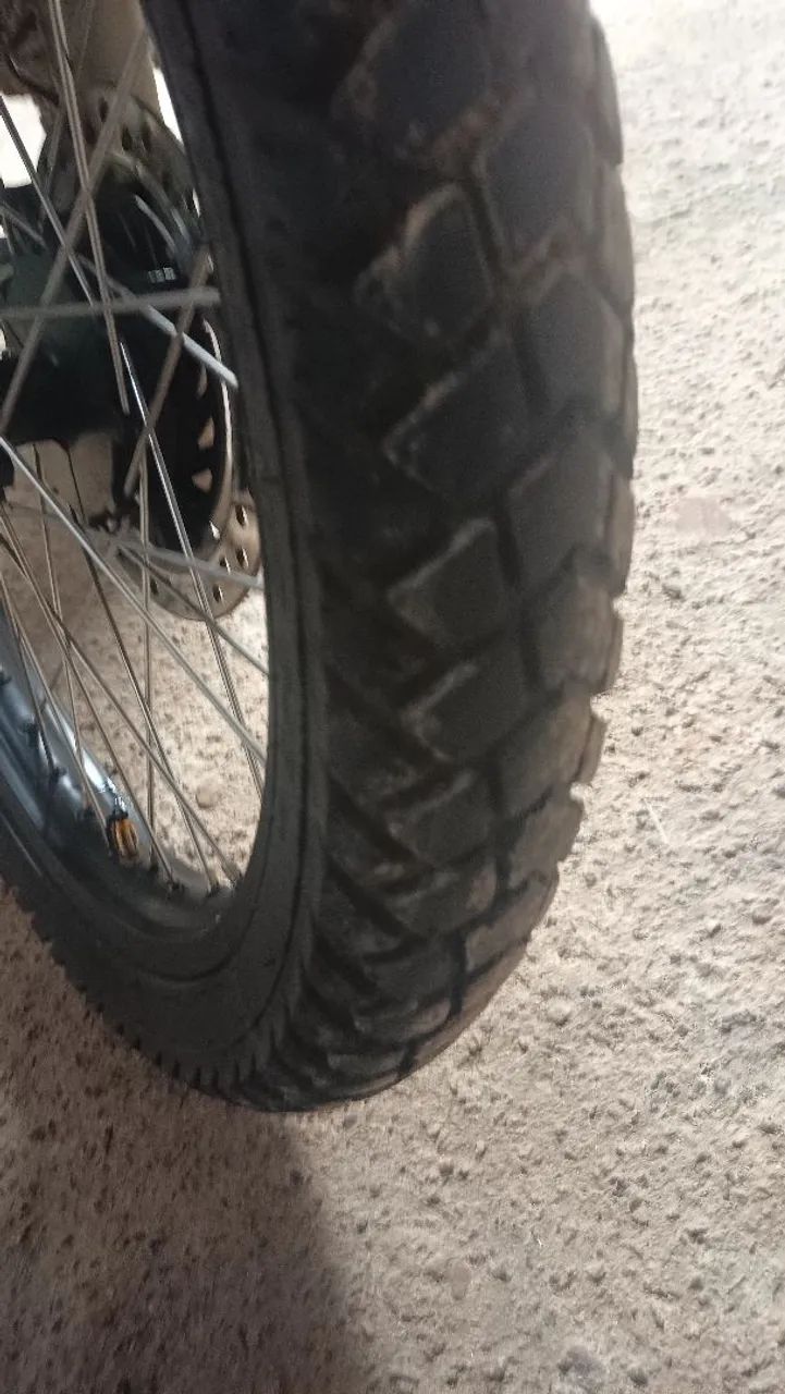 Vendo troco Xre 300 emplacada até 10/2027 no meu  leia o anúncio golpistas  nem tente - Foto 5