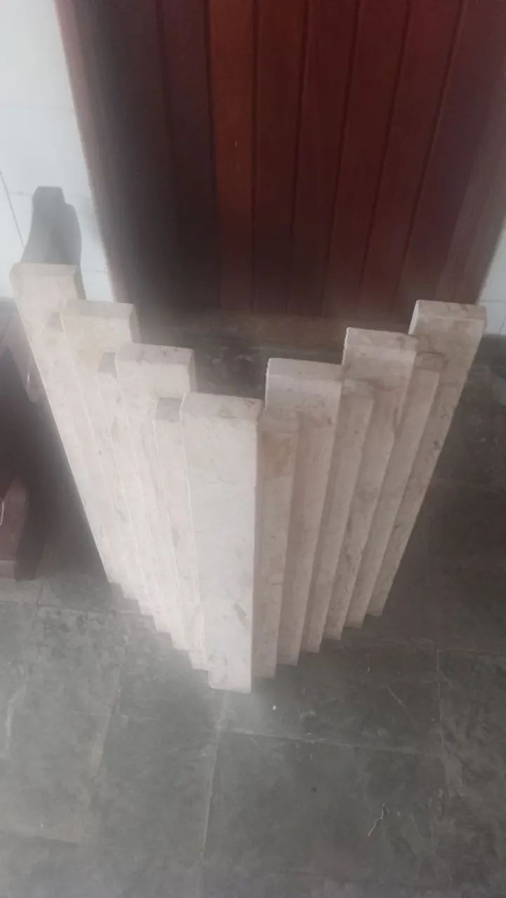Mesa de Canto em Mármore Travertino  - Foto 4