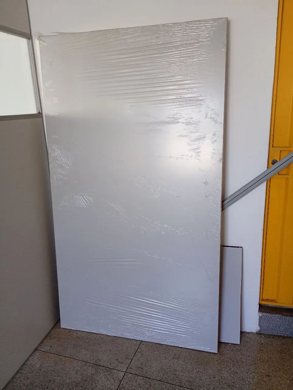 Divisória com Porta - Foto 5