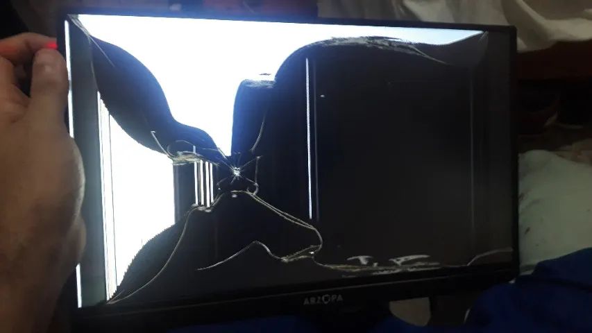Monitor Portátil Arzopa Defeito - Foto 2