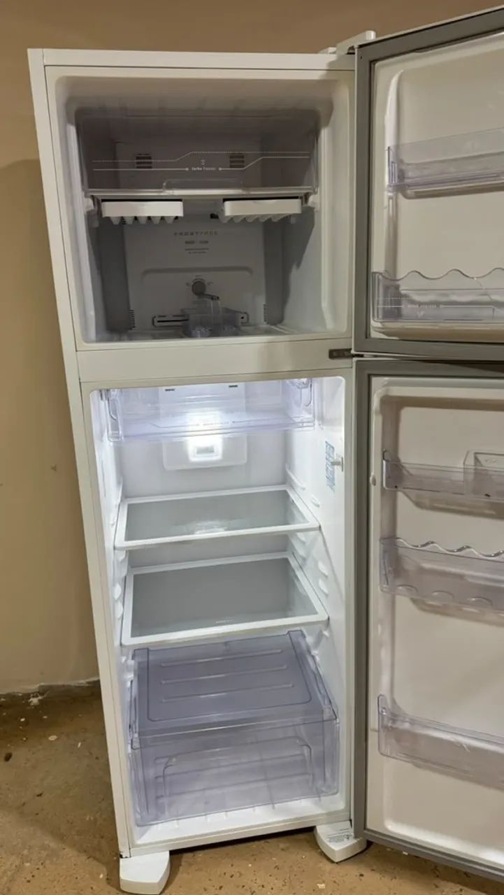 Geladeira Electrolux  - Foto 2