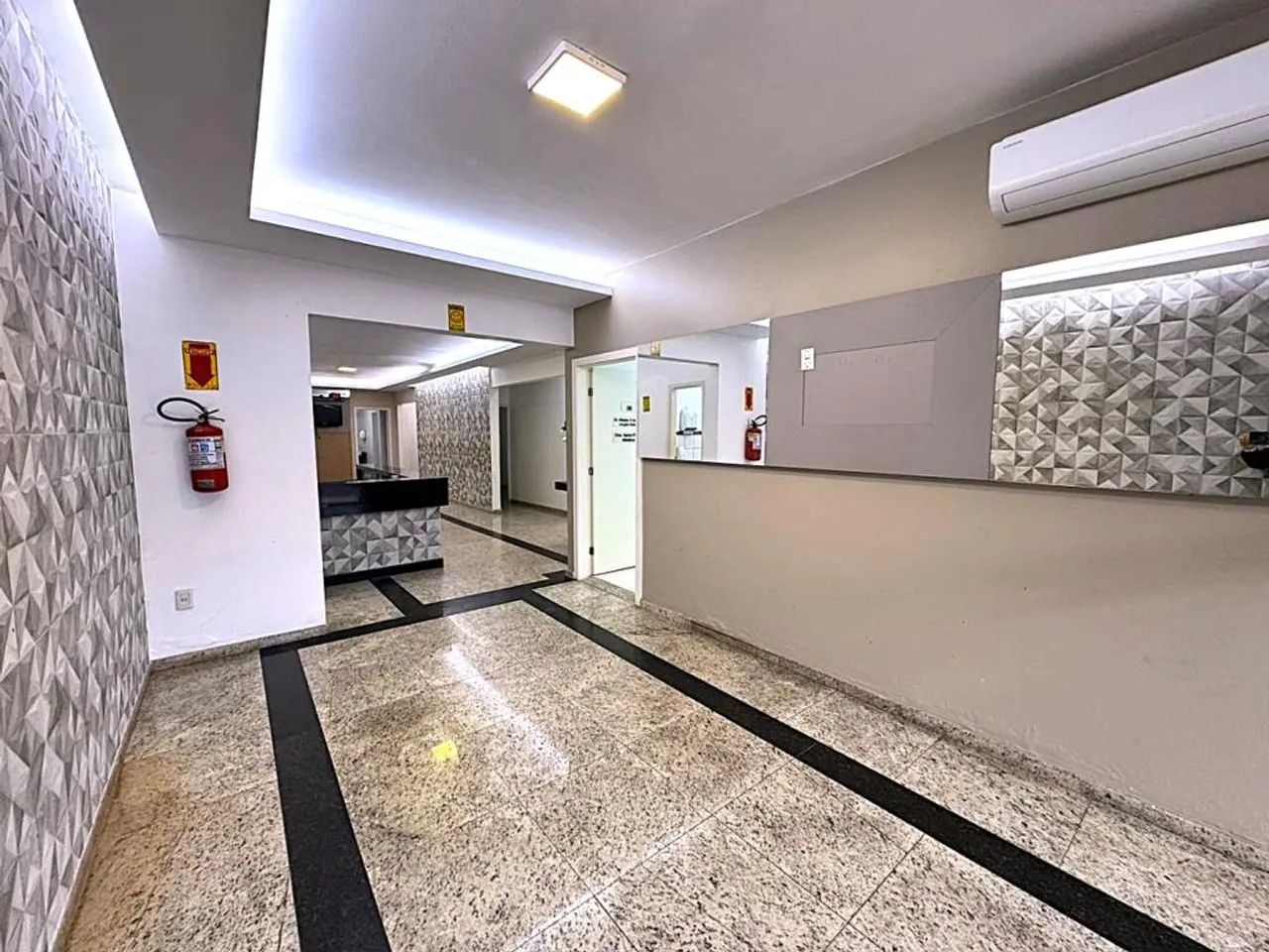 Aluga-se Prédio Comercial, no Centro de Anápolis - Foto 3