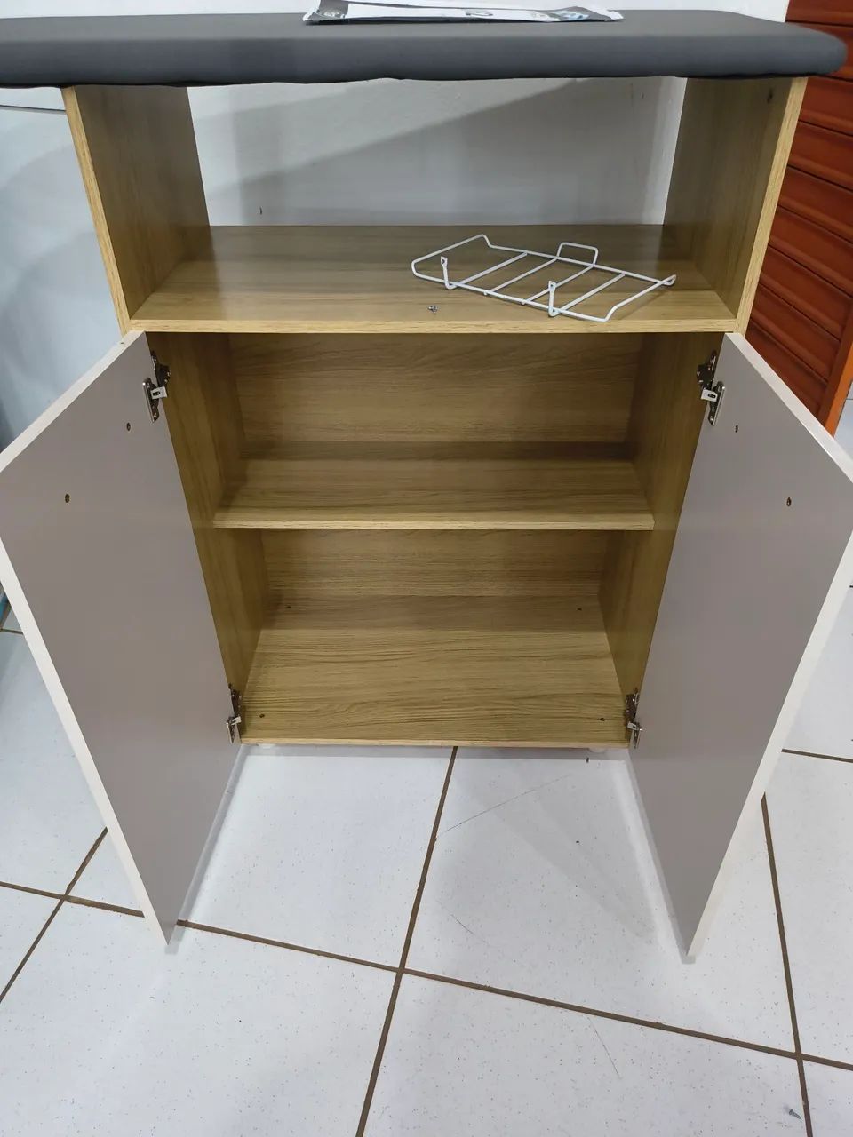 Passadeira Mesa de Passar Roupas - Foto 2