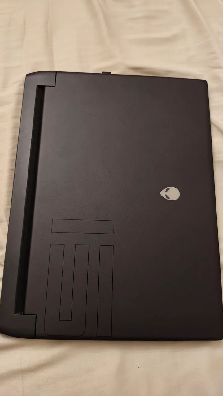 Notebook Gamer Dell Alienware M15 R7  - Foto 3