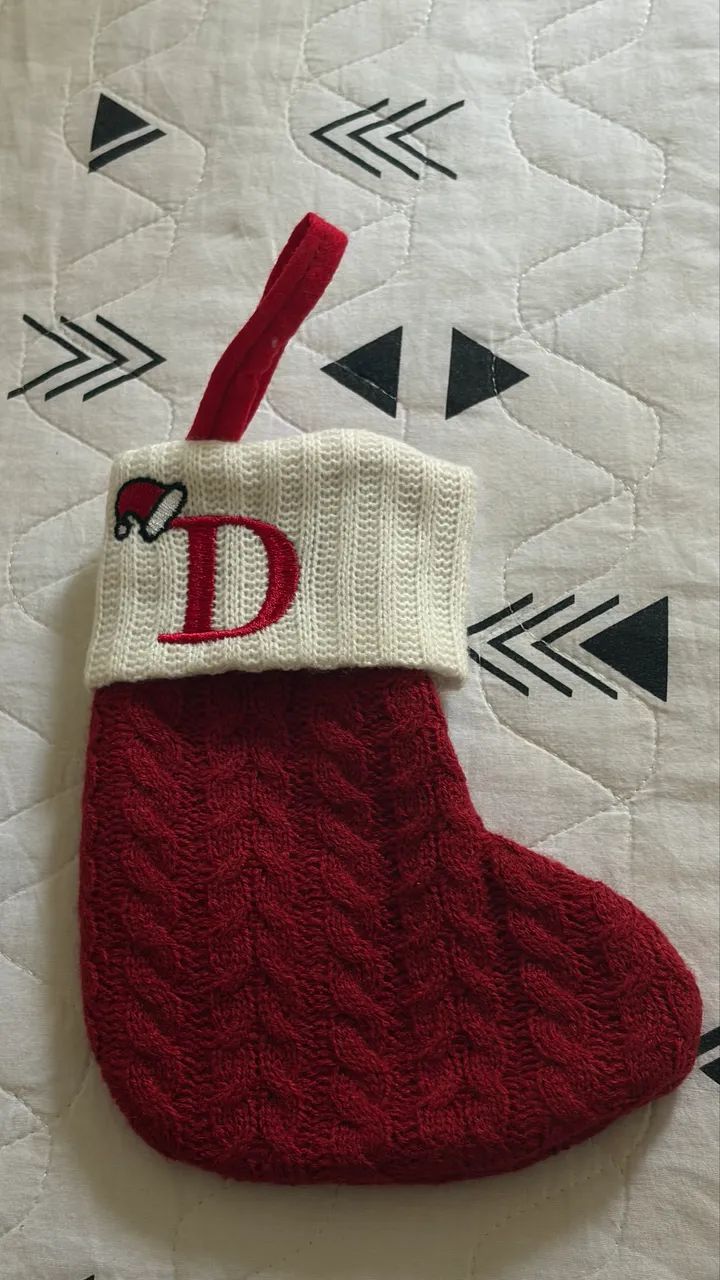 Meia de natal (letra D) 