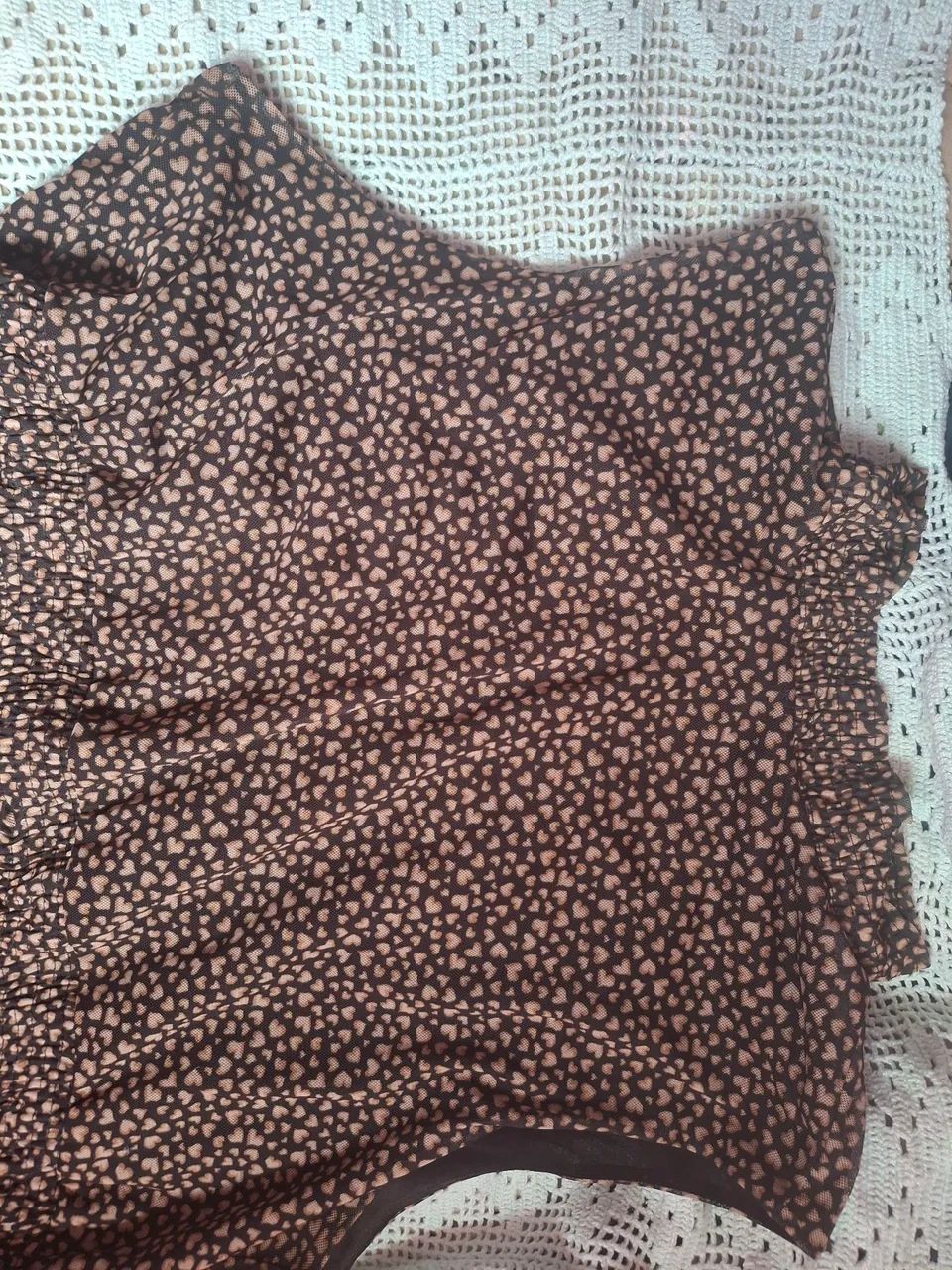 Vendo vestido com formato de corações pequenos. - Foto 5