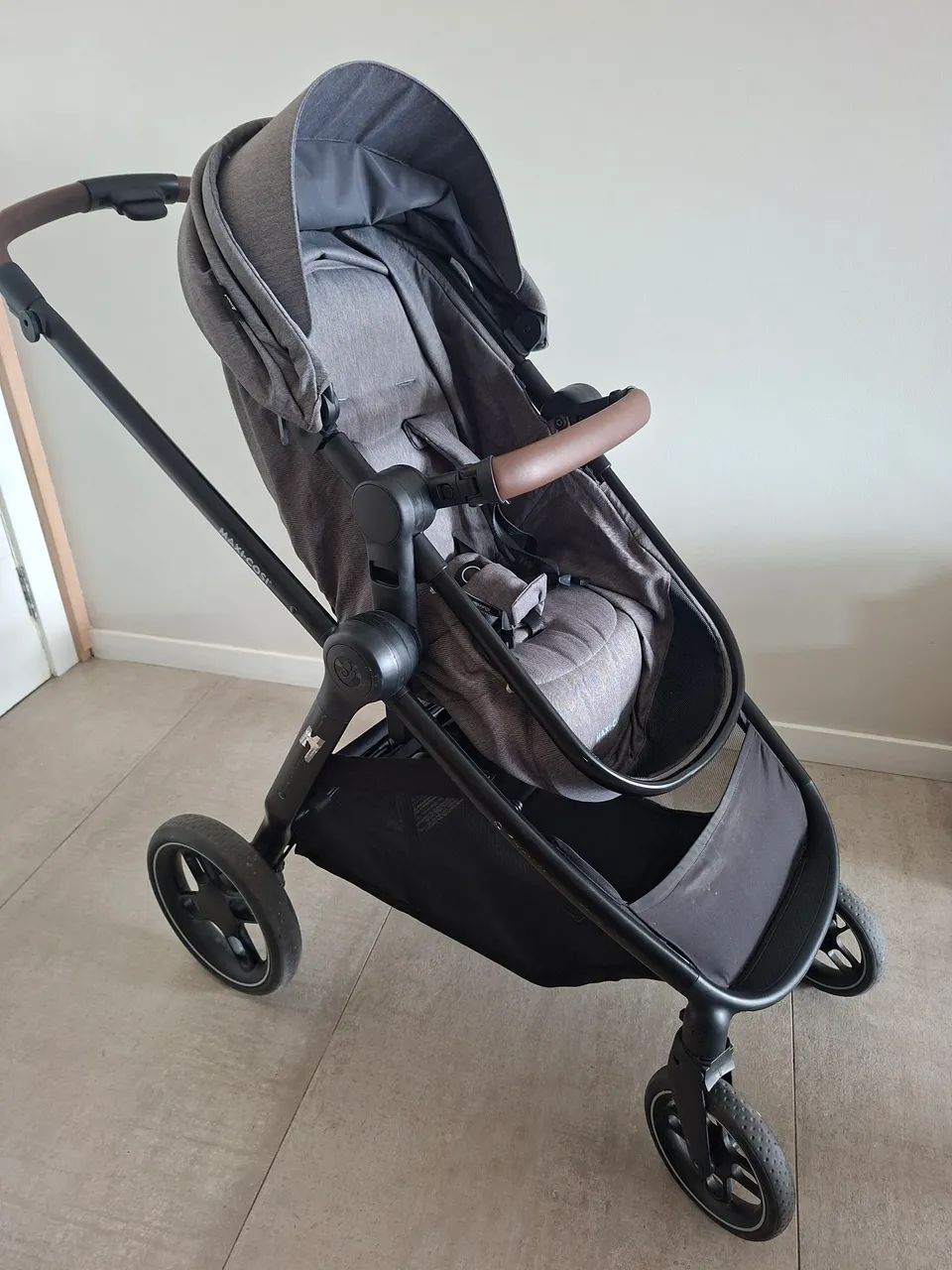 Carrinho de bebê Anna 3 - Maxi-Cosi - Foto 2