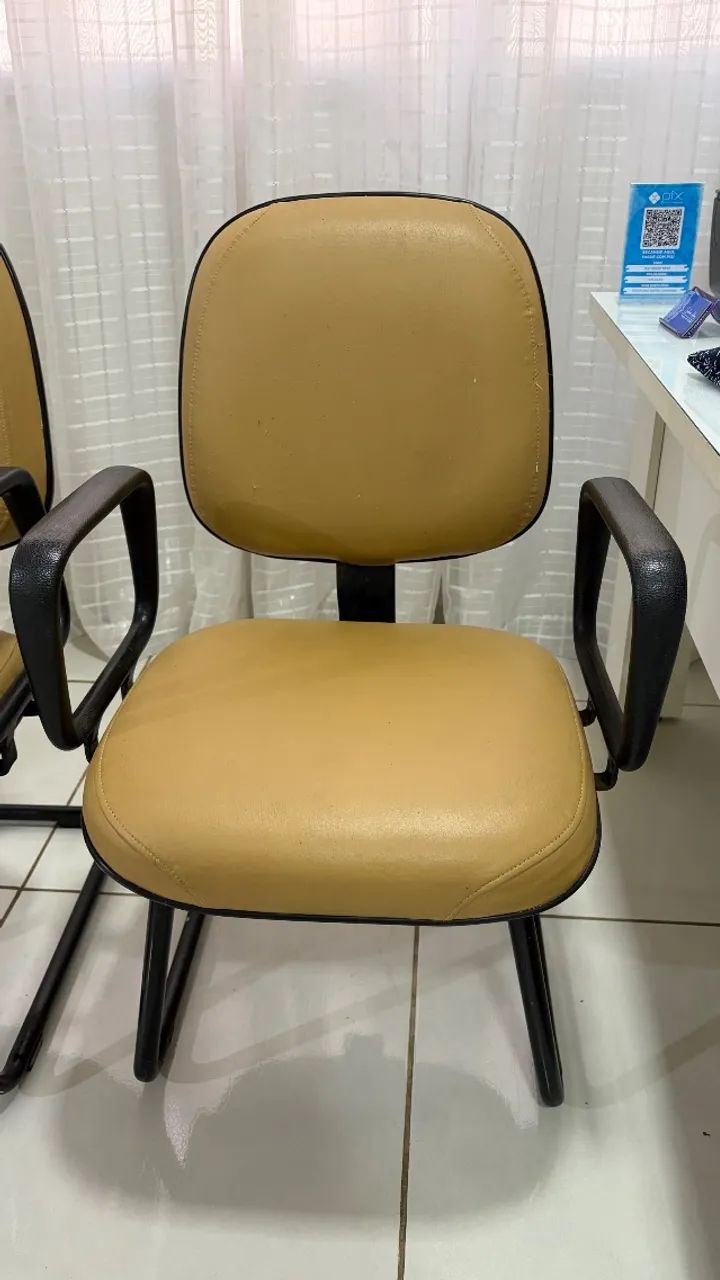 Conjunto de cadeiras  - Foto 2
