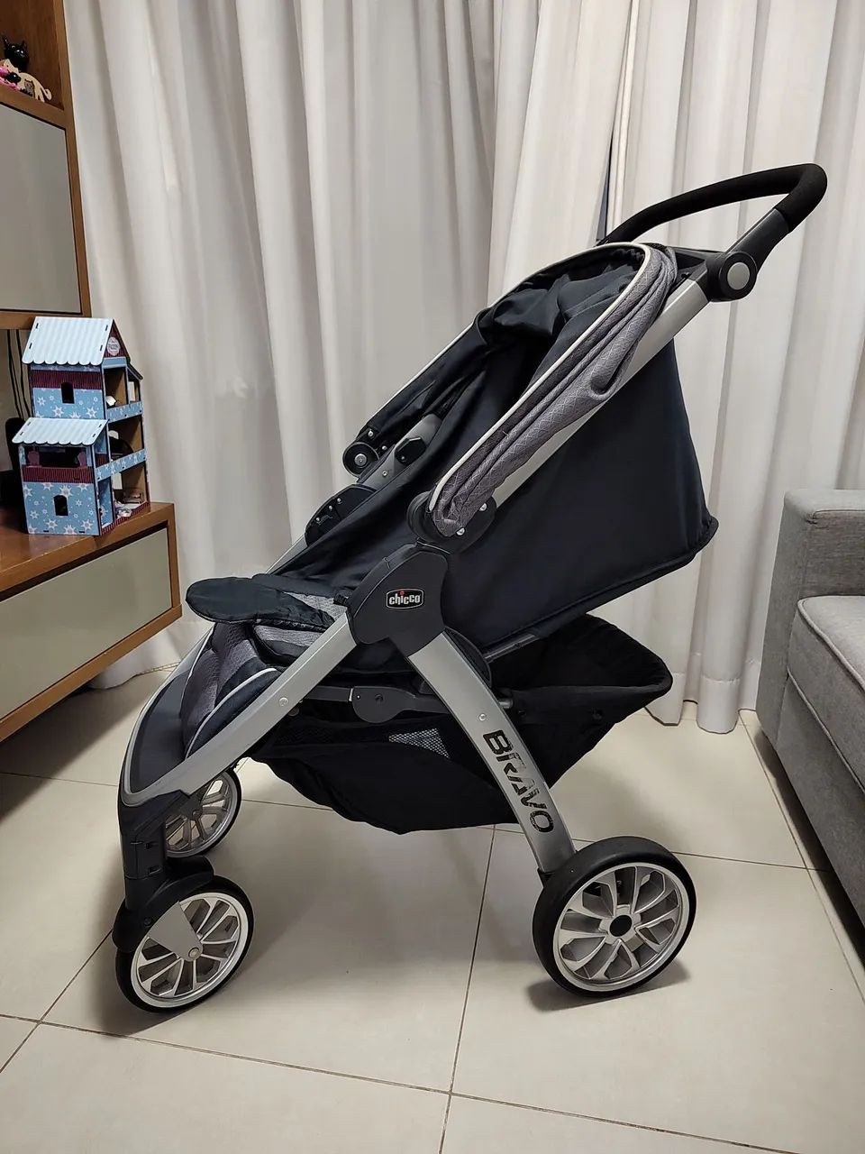 Kit Carrinho de bebê Chicco Bravo + Bebê conforto - Foto 4