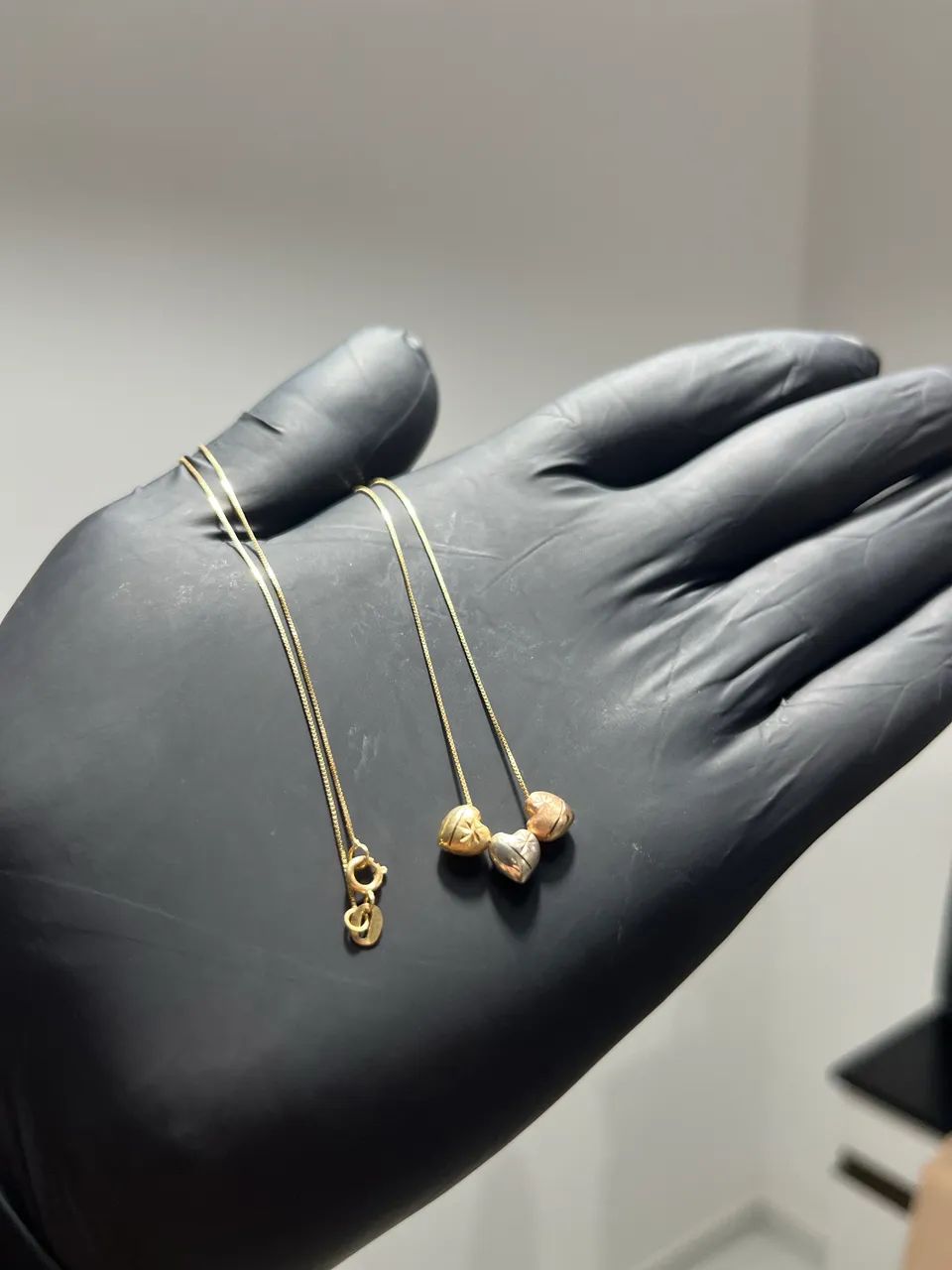 COLAR FEMININO 
