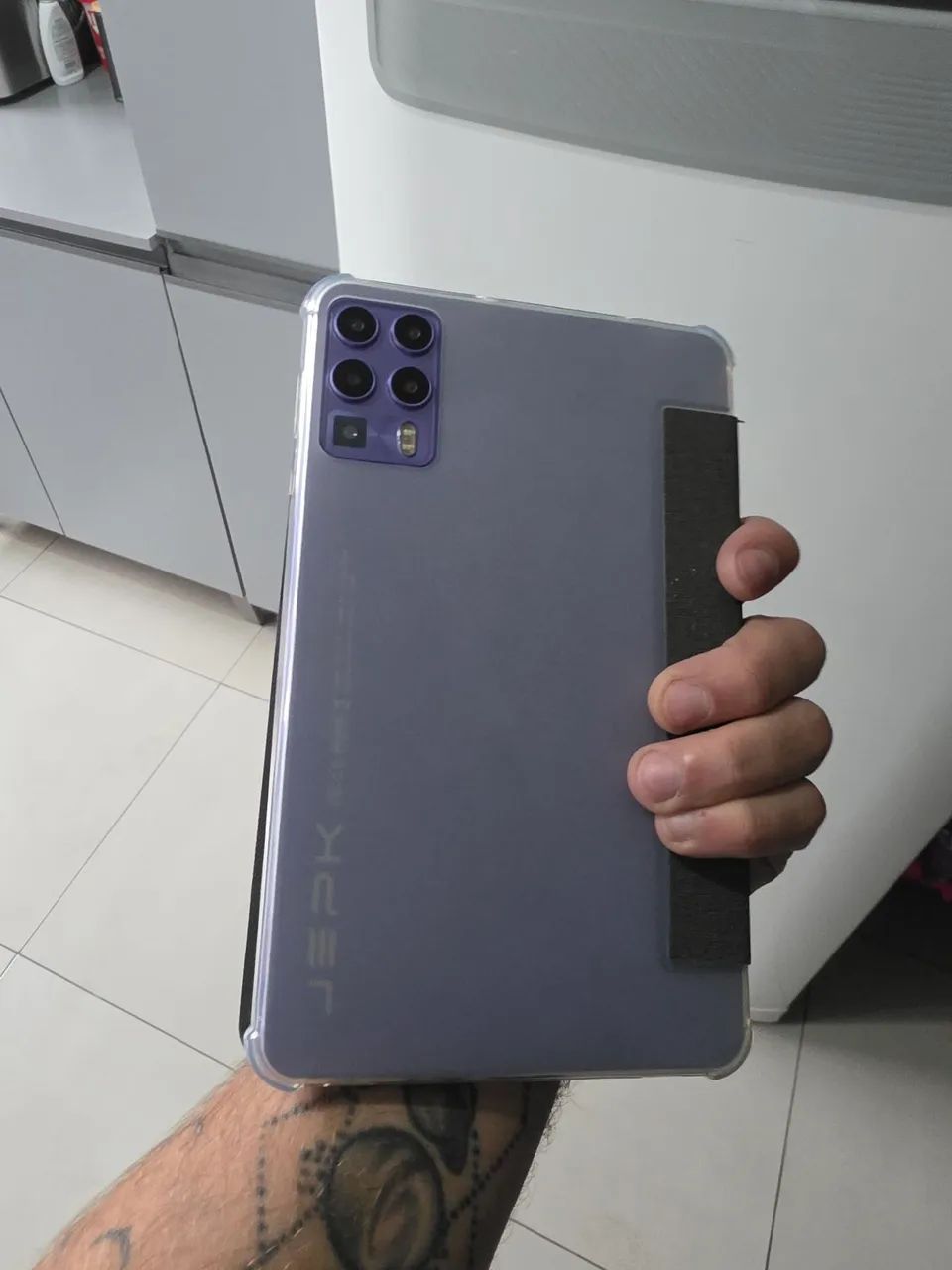 Tablet T88 Pro - 8GB RAM real + 512GB - Funciona chip, vem com teclado, caixa e caneta  - Foto 3
