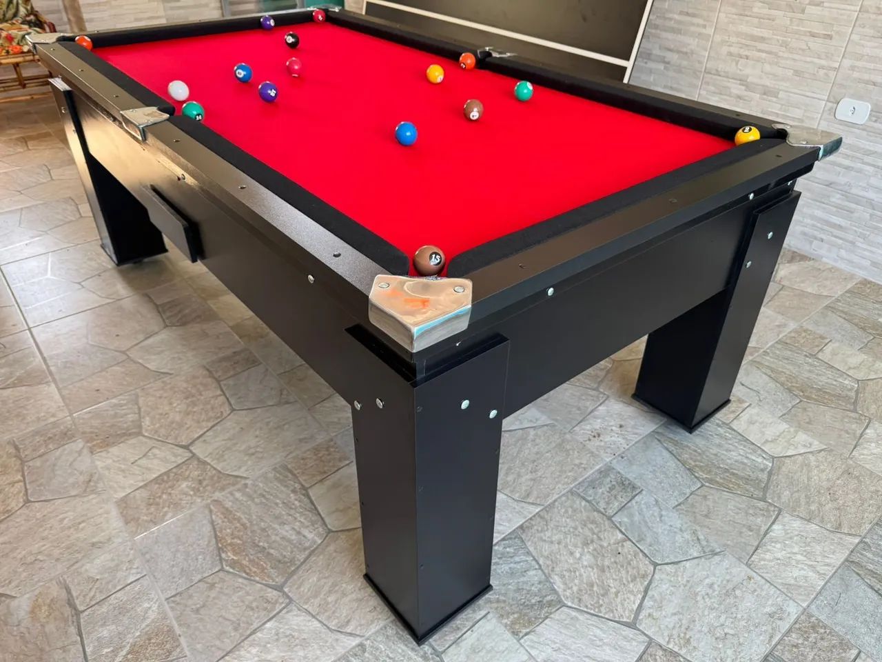 Mesa de bilhar  Temos Pebolim e Ping Pong 
