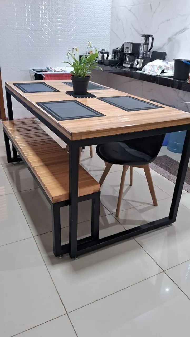 Mesa com banco
