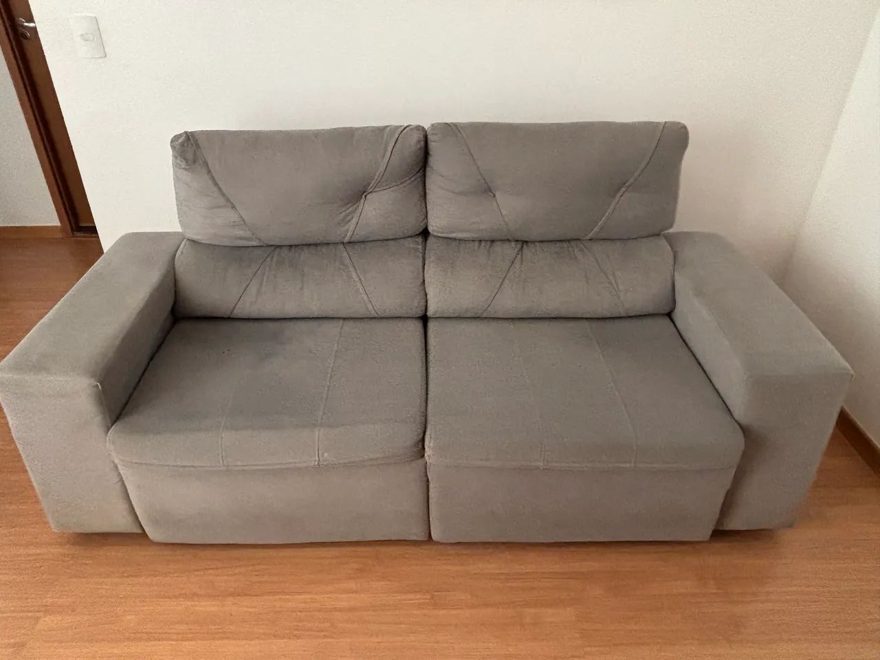 SOFÁ RETRÁTIL CINZA  - Foto 2