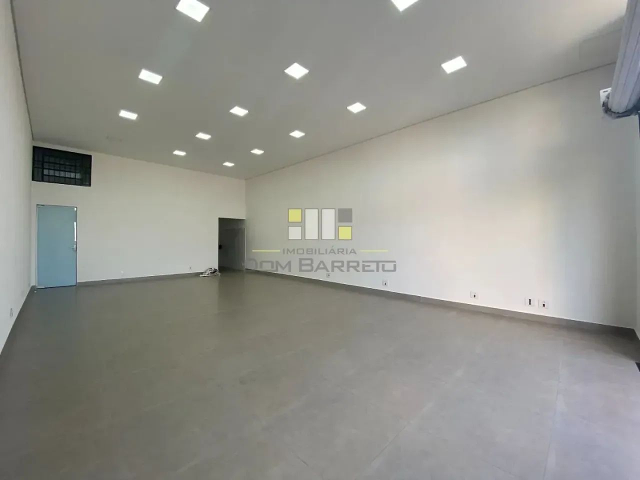 Salão para locação no Centro de Nova Odessa/SP