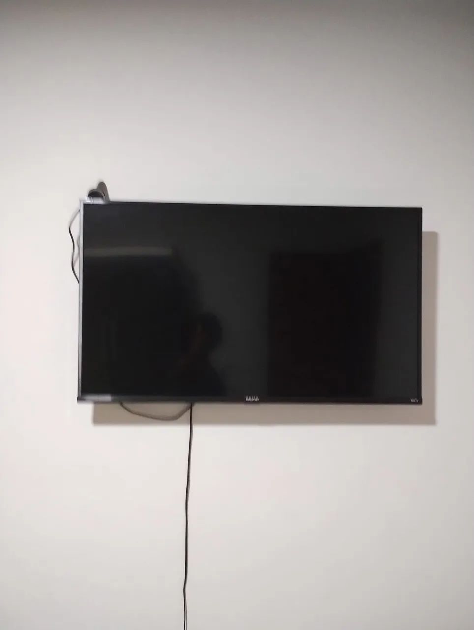 Vendo tv Roku 43 polegadas,em ótimo estado 1 ano meio de uso.1700.00