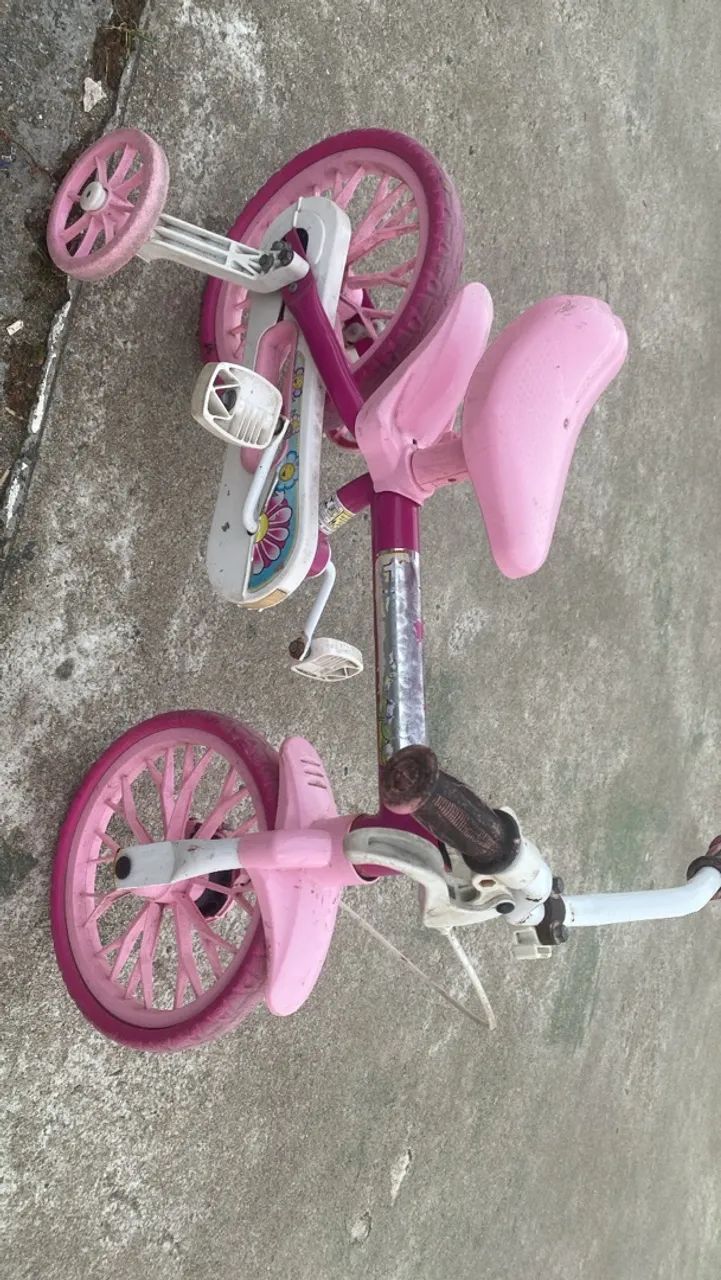 Bicicleta menina 