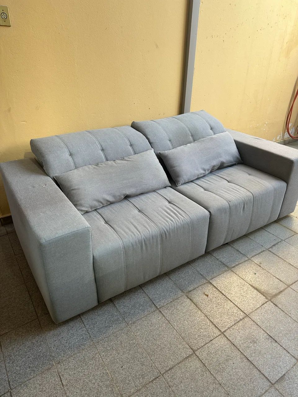 Sofá 2,20m Retrátil e Reclinável - Conforto e ótimo custo-benefício - Foto 3