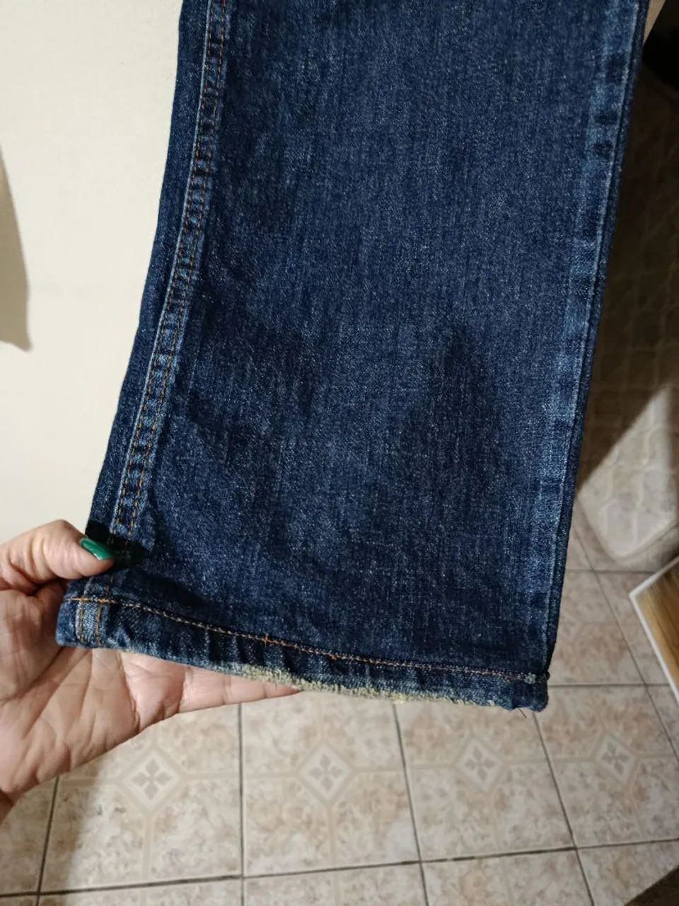 Calça jeans escura da marca marciano. Número 48 - Foto 4