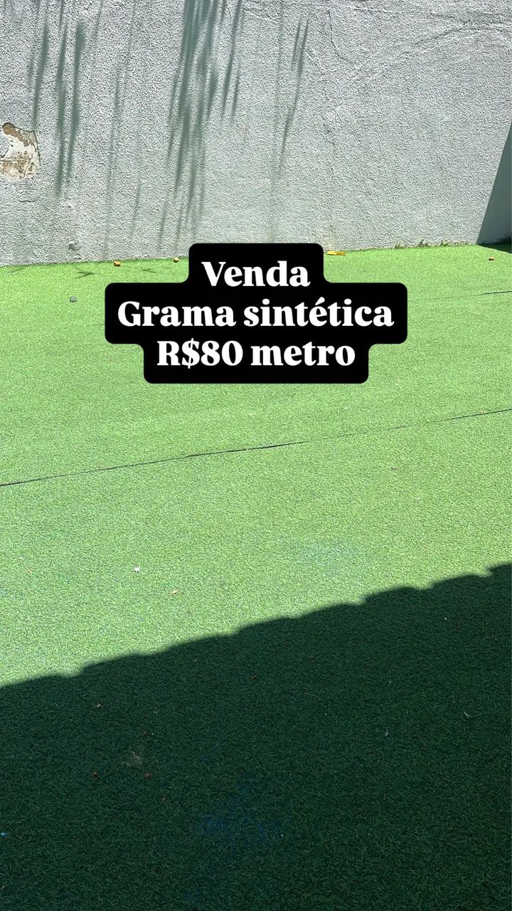 Grama sintética