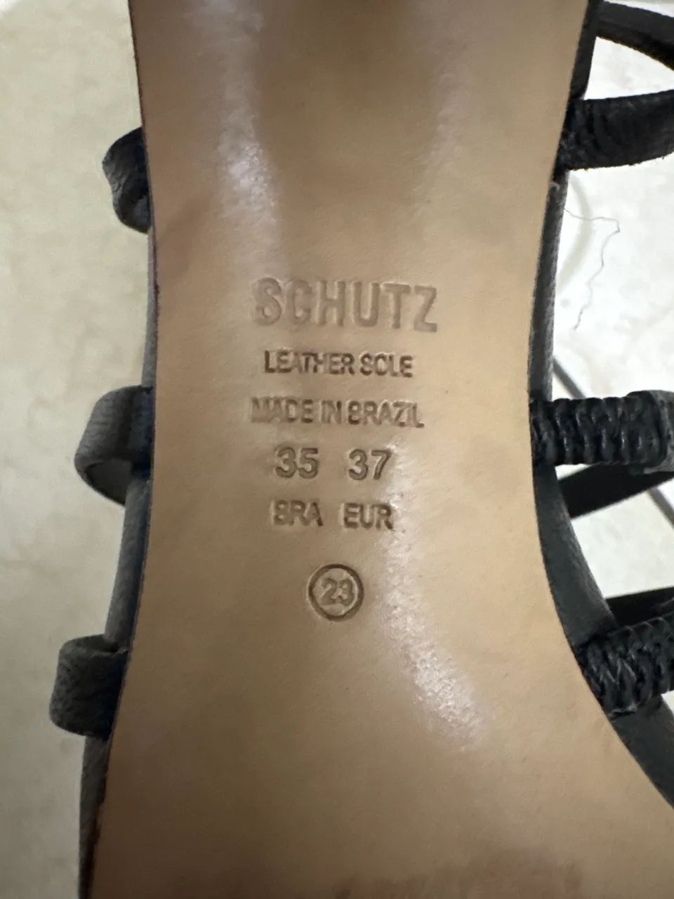 Sandália de salto SCHÜTZ - Foto 2