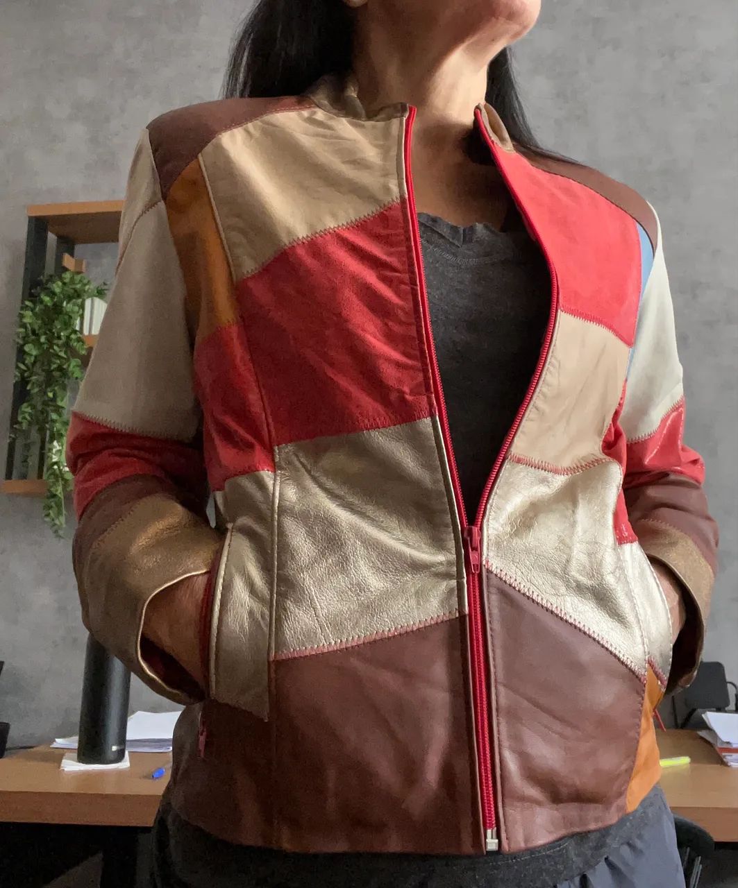 Jaqueta de couro feminina  - Foto 4