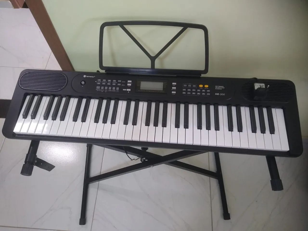 Teclado Eletrônico HE - 300 Harmonics - Foto 3