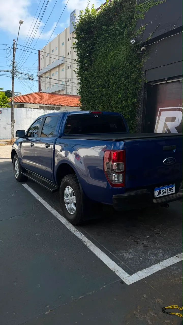 Ford Ranger XLS 2.5 16V 4X2 CD Flex 2014 - Foto 3