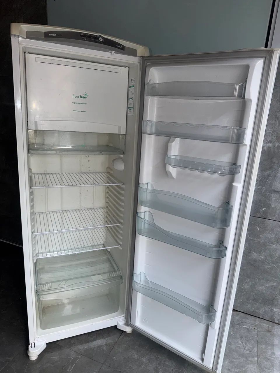 Geladeira Consul Fros Fre semi nova 110v - Foto 5