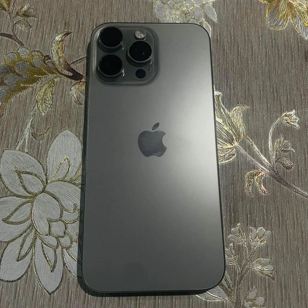 Iphone 16 pro max 256gb - Foto 2