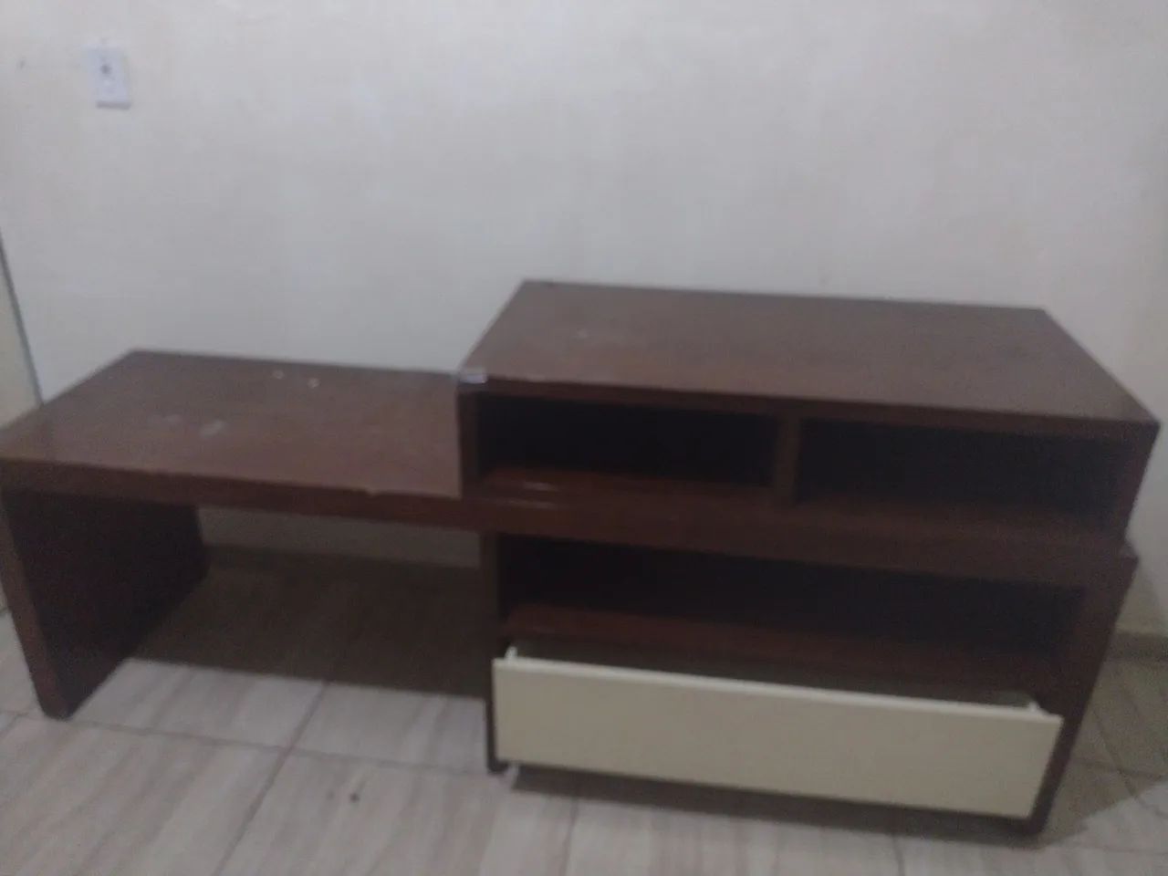 Vendo Rack,só chamar no zap *