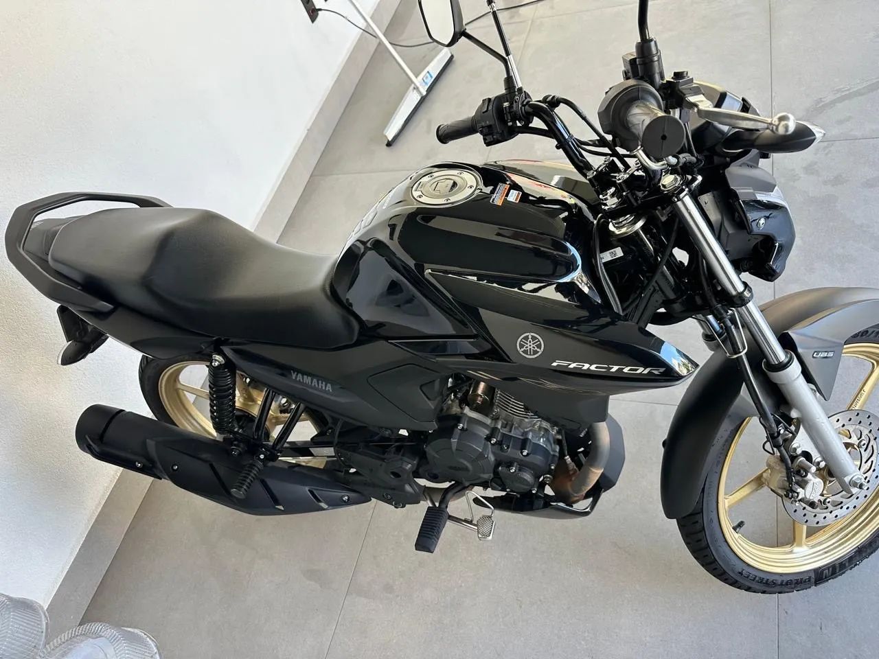 Vendo Yamaha dz 150 . 2026 - Foto 4