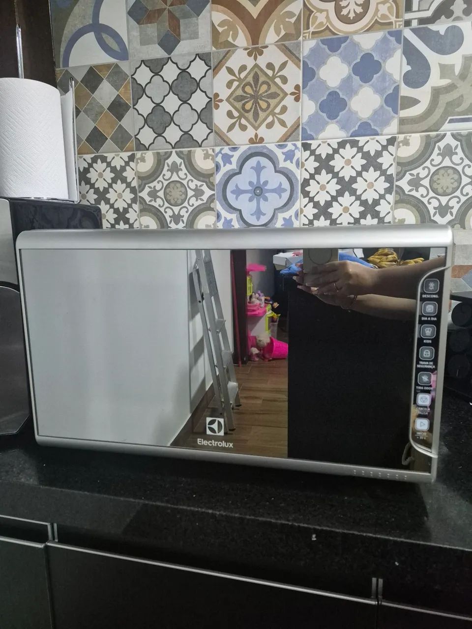 Vendo micro-ondas Electrolux  - Foto 3