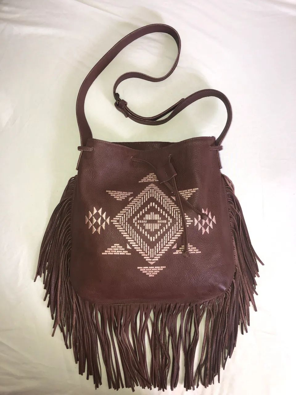 Bolsa de couro legítimo Via Mia, estilo boho, condições 10/10