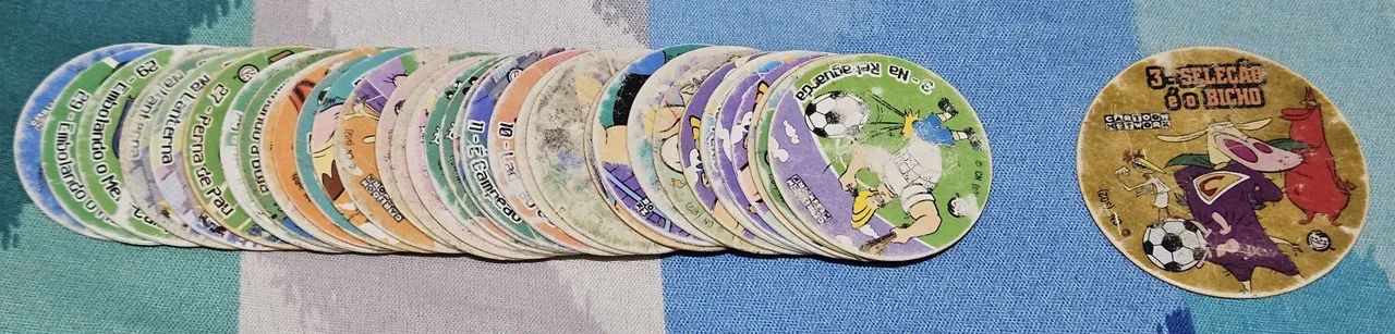 Lote 88 tazos copa toon normal prata ouro elma chips ler descrição - Foto 2