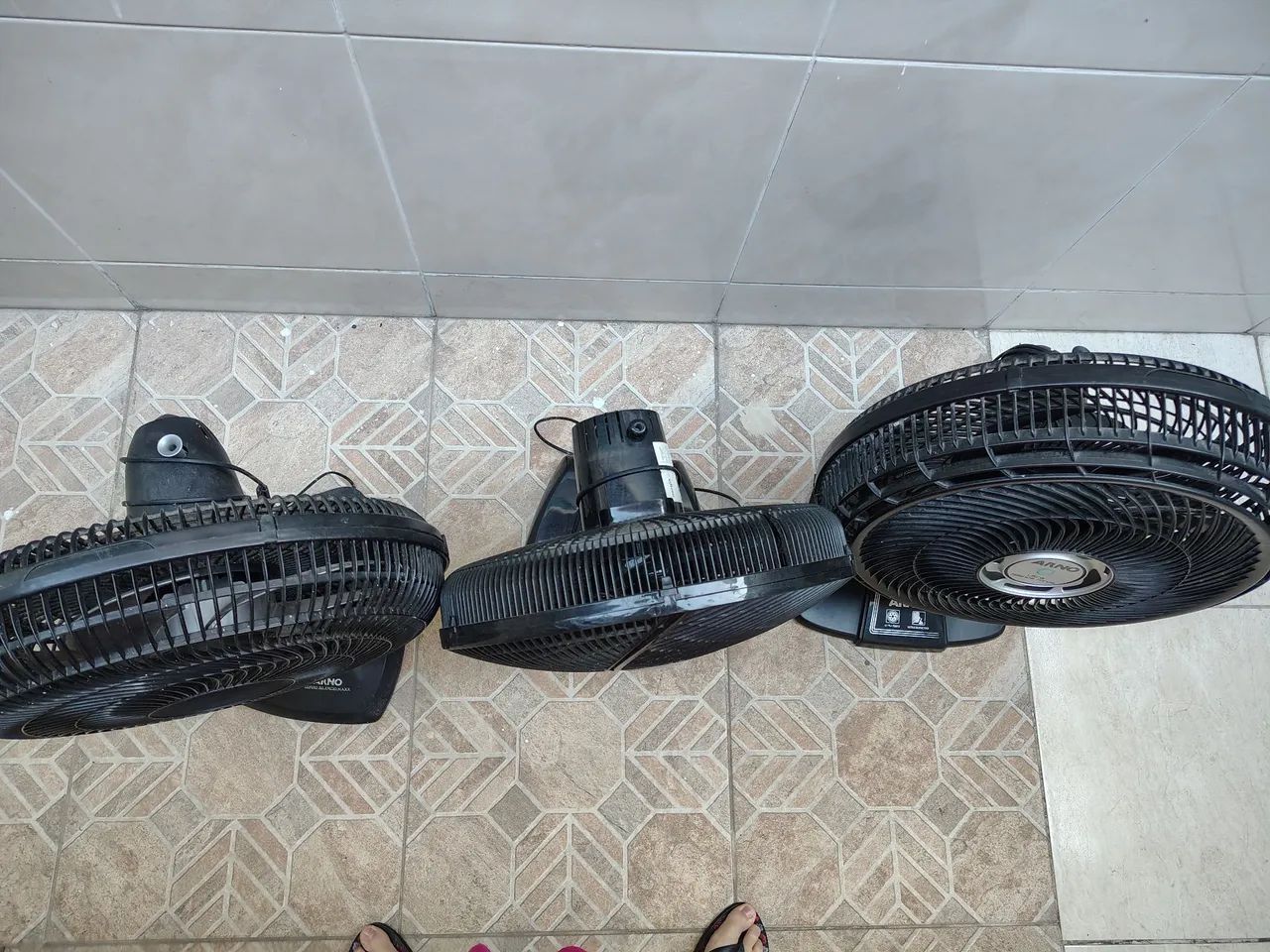 3 ventiladores com defeito ( 2 Arno e 1 Mondial) - Foto 5