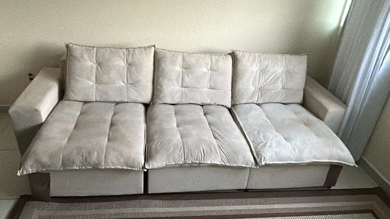 Vendo sofá retrátil 3 metros  - Foto 4