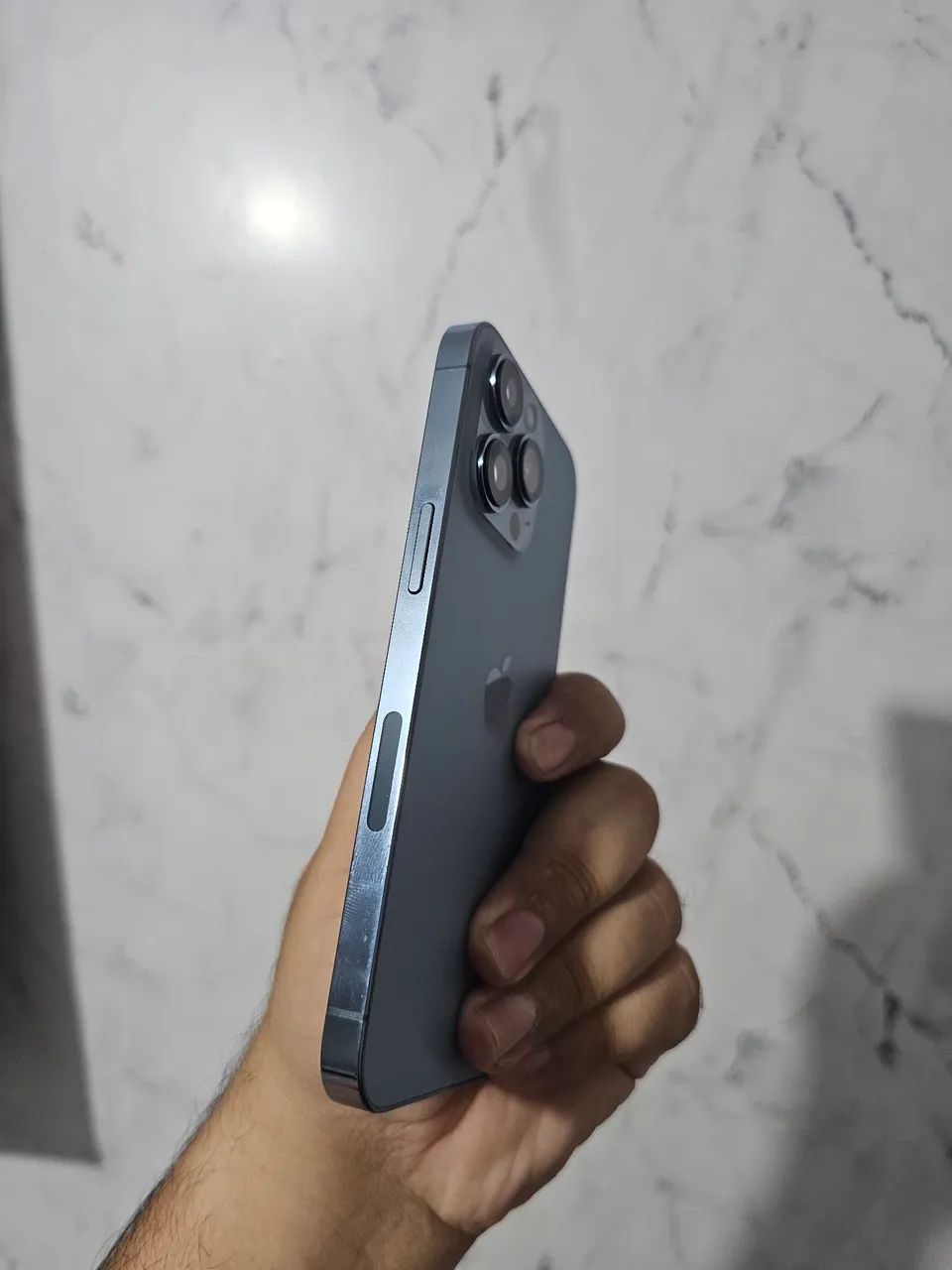 iPhone 13 PRO 128GB Azul- Nota fiscal + acessórios - Celulares e