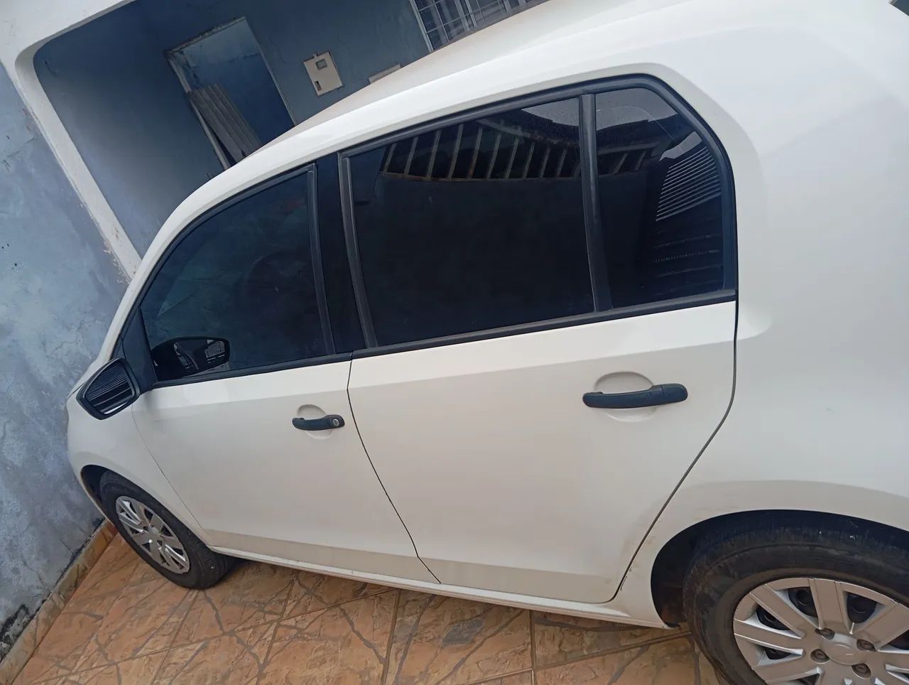 Volkswagen Up! up! take 1.0 Total Flex 12V 5p 2017