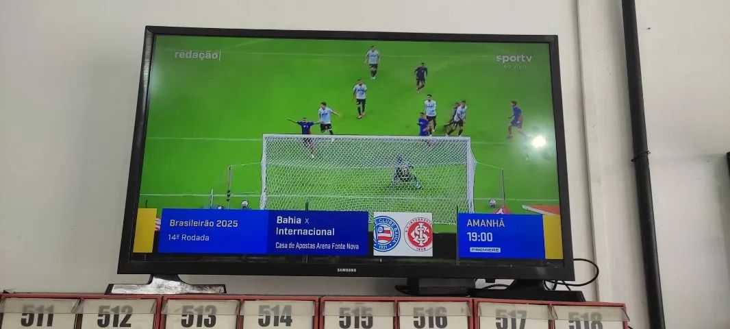 TV SAMSUNG 32 POLEGADAS SMART
