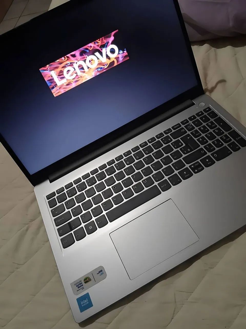 Vende se Notebook Le novo 