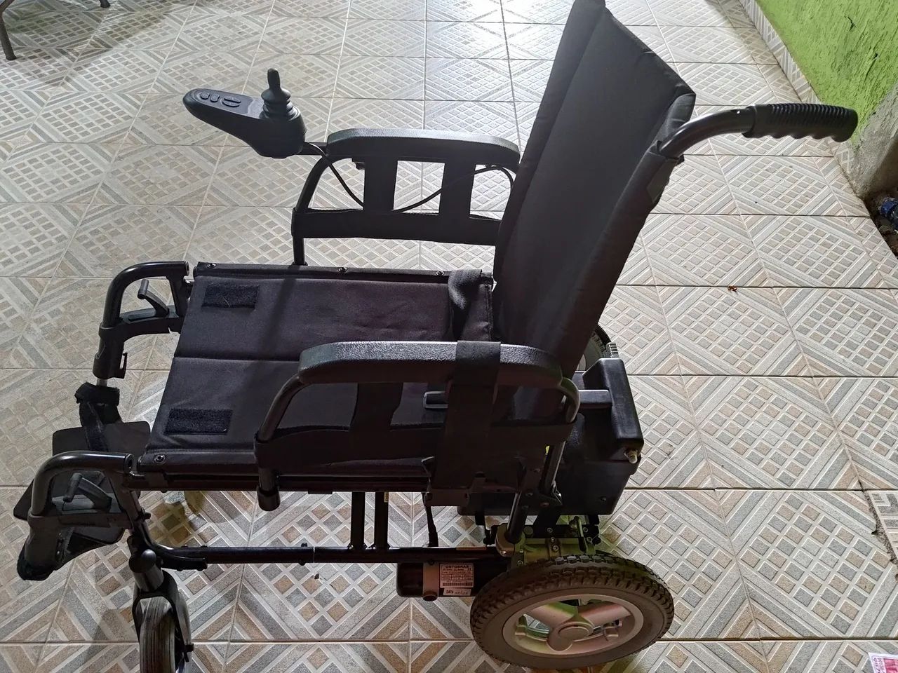 Cadeira de Rodas Motorizada Ortobras E5S - NOVA (NUNCA FOI USADA) - Foto 4