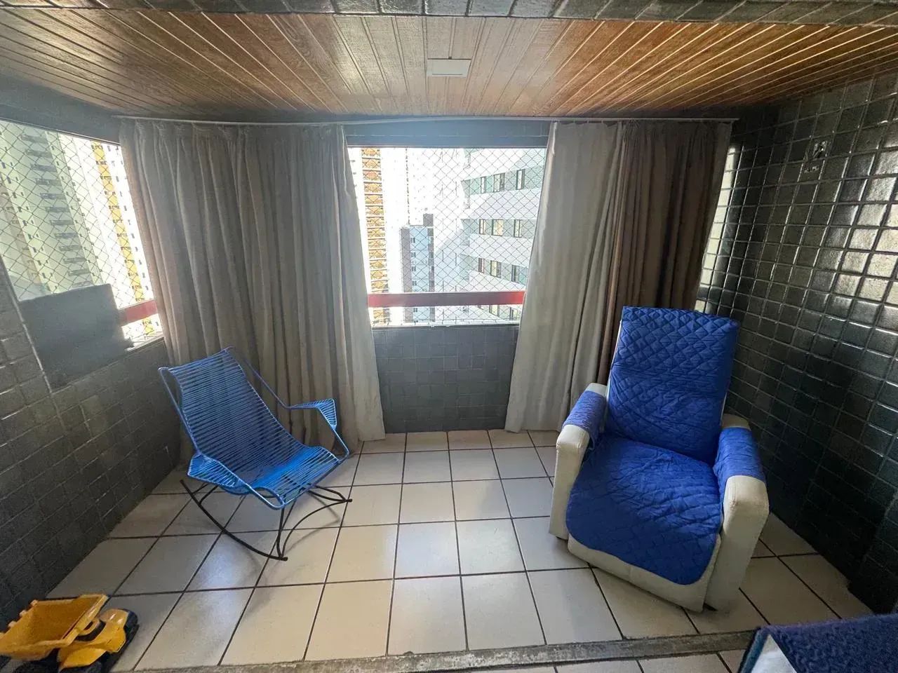 APARTAMENTO AMPLO À VENDA EM BOA VIAGEM! - Foto 2