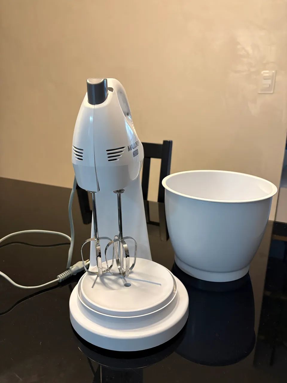 Batedeira Mallory Giromax 200W - Foto 3