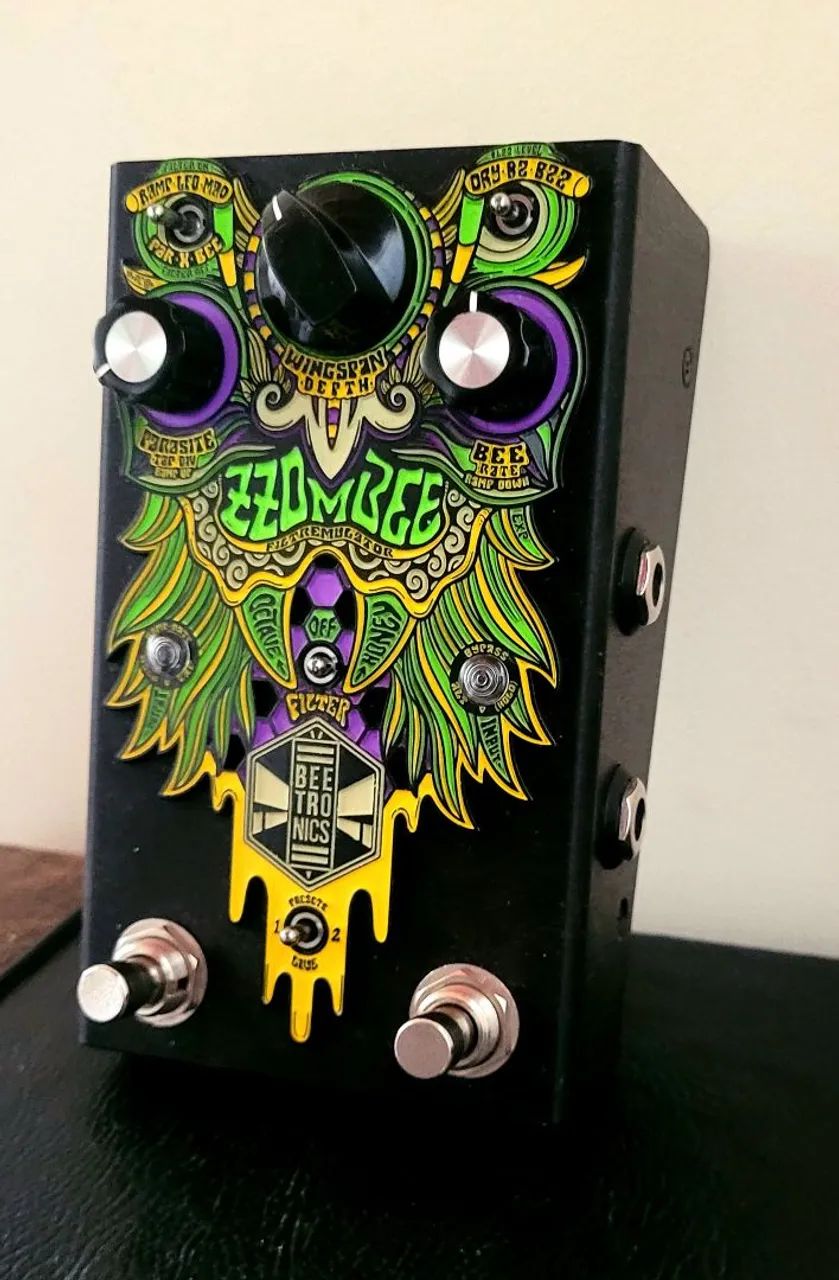 Pedal Beetronics Zzombee usado - Foto 3