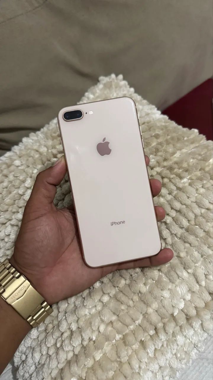 8 PLUS 64GB